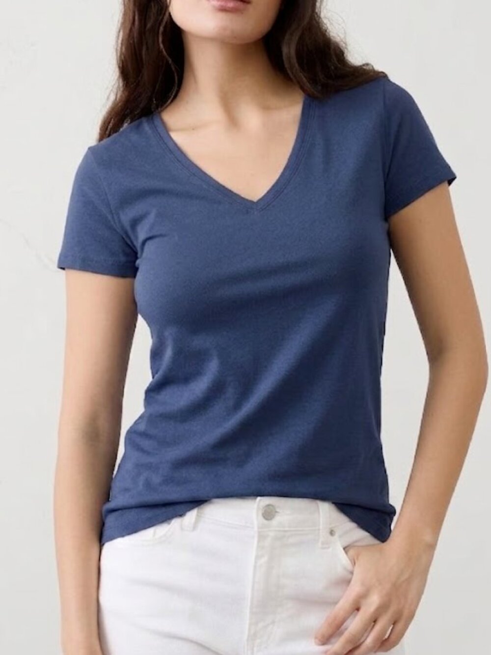 Women's Short Sleeve V-Neck T-Shirt - Universal Thread